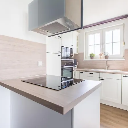 Moin Apartment *